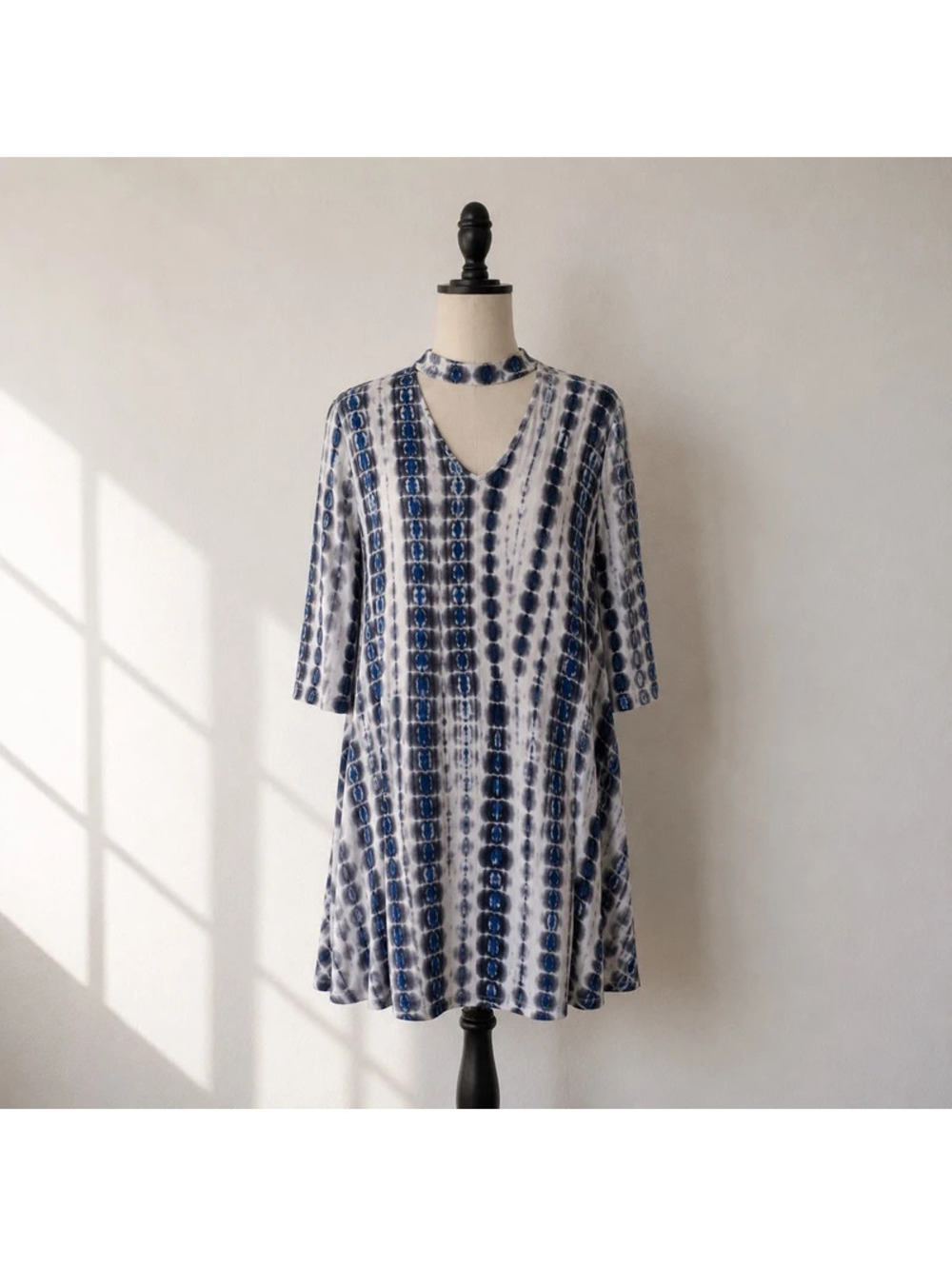 Want & Need Blue Tie Dye Choker Tunic Dress SZ M NWT Boho Swing V-Neck Dress